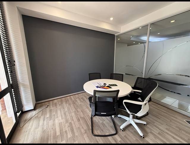 331M² OFFICE TO LET IN ROSEBANK